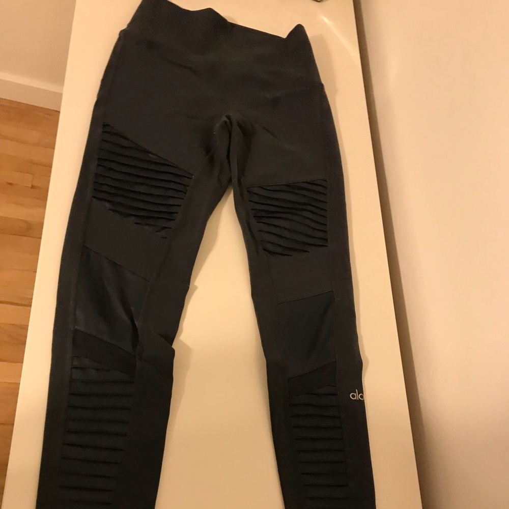 Alo High waisted moto legging